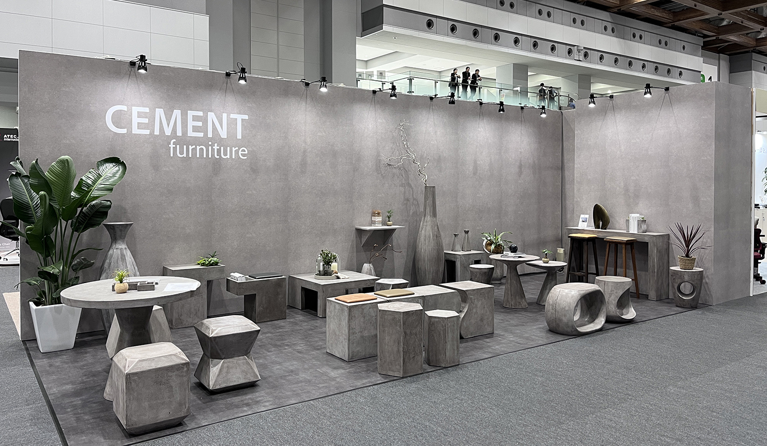 CEMENT furniture 【商標登録申請中】<br />

